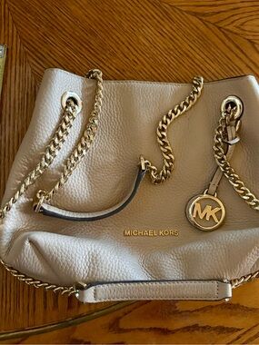 Michael Kors Beige Pebbled Leather Shoulder Bag with Gold Chain Straps